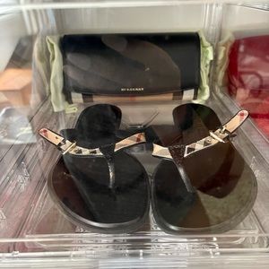 38 Burberry sandals AUTHENTIC
